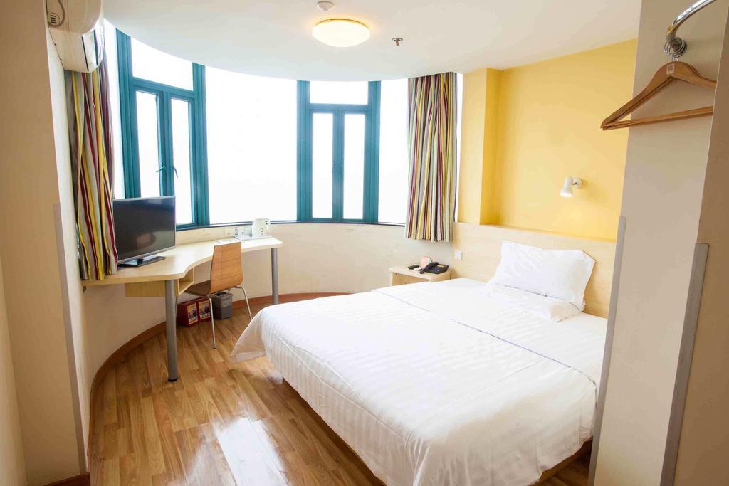 7Days Inn Chongqing Wanzhou Gaosuntang Стая снимка